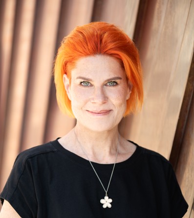 Elenore Hoschek Portrait